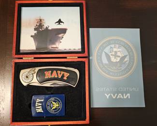 US Navy Collectible Knife & Lighter Set  in Case
