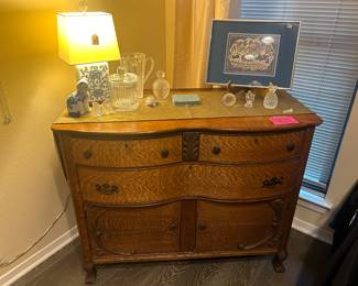 Antique tiger oak dresser