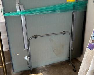 Spark Like new Ping Pong Table