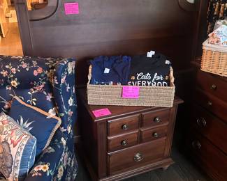 Bassett Queen size bedroom suite including  2 dressers headboard, frame, nightstand