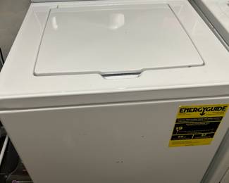Speed Queen like new heavy duty washing machine