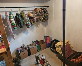 $2-5 Wreaths, .25ea Wrapping paper & Bags