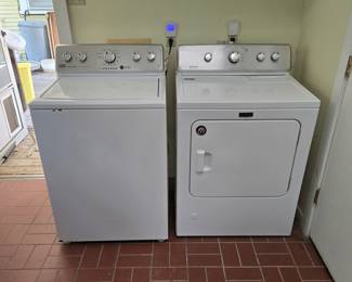 Maytag Washer & Gas Dryer
