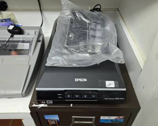 Epson Perfection V600 Photo Scanner