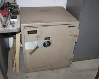 Major safe