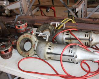 Rigid 700 pipe threaders