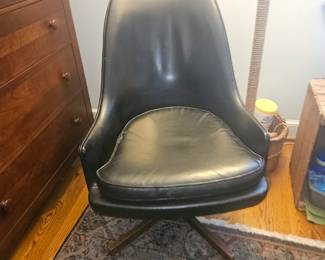 end of hall bedroom location view 1 of 2