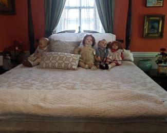 Queen Size 4 Poster Bed