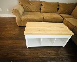 Raising coffee table