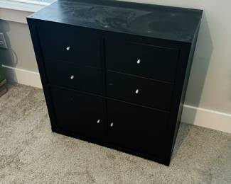 4 drawer Dresser 