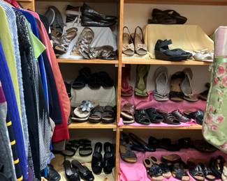 Women’s shoes size 6 and 6 1/2