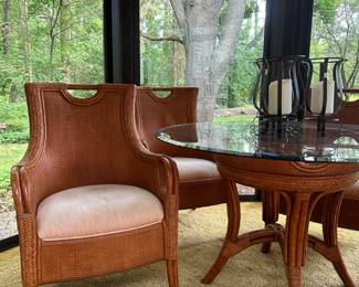 Tommy Bahamas Style Dining Set