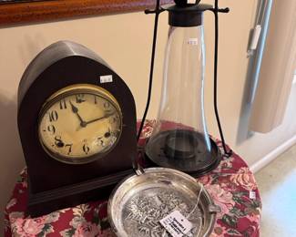 Mantle Clock