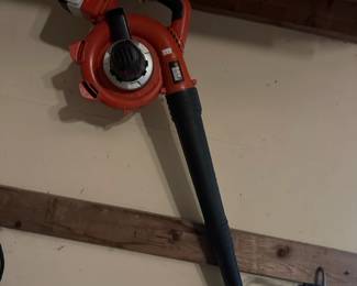 Black & Decker Leaf Blower
