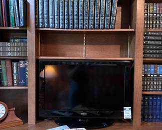 Toshiba TV 32DT2U Books