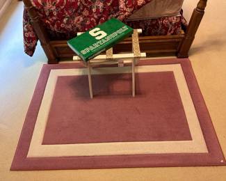 Scheibe Luggage Rack, Area Rug