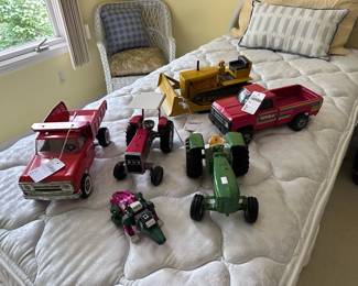 Tonka Red Pickup Truck, Tonka Orange Dump Truck, Doepke Model Toys Caterpillar D6, ERTL Massey Ferguson 275 Tractor, John Deere 5020 Toy
