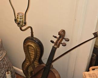 Real Violin lamp
