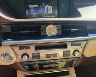 2017 Lexus ES350 - 4,811 Miles!