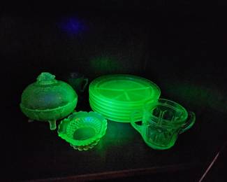 Vaseline Glass