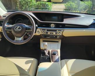 2017 Lexus ES350 - 4,811 Miles!