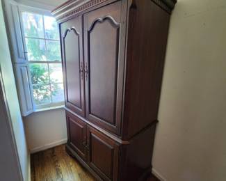 Armoire