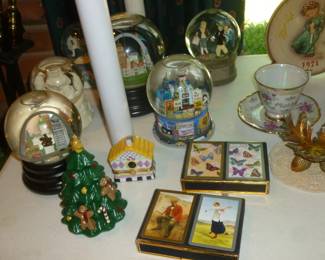 snow globes, etc
