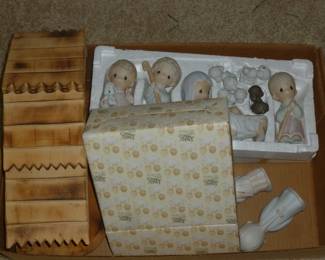 precious moments nativity