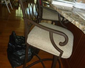 oen of a pair of bar stools..heavy duty!