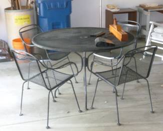 wrought iron patio set