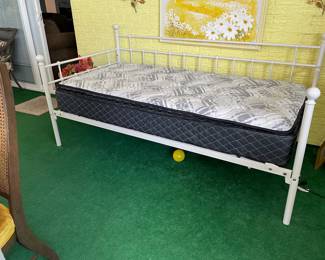 Daybed