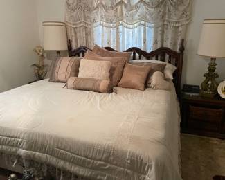King bed with headboard and frame. All in good condition 