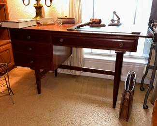 Willet mid century solid cherry desk