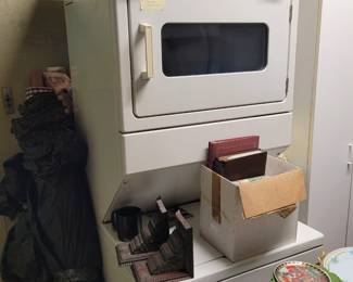 Stacked waher and dryer