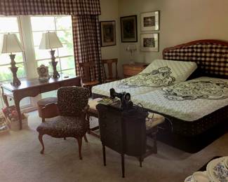 Dual adjustable King size bed