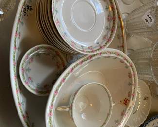 #104	Limoges 14pcs	 $25.00 
