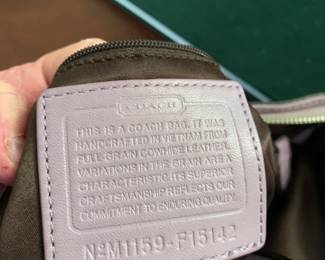 #25	Coach Lavender Shoulder Bag (has serial Number)	 $20.00 
