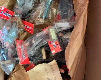 #60	Presidents Reviewing Stand w/American Presidents Album w/miniature statues	 $45.00 
