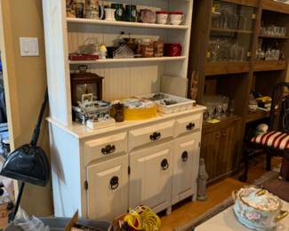 Kitchen Cabinet
