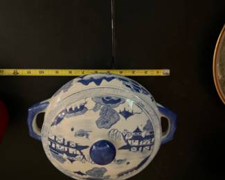 Chinese Blue Soup Tureen
