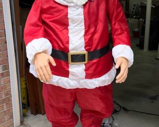 6' animated singing Santa Clause...