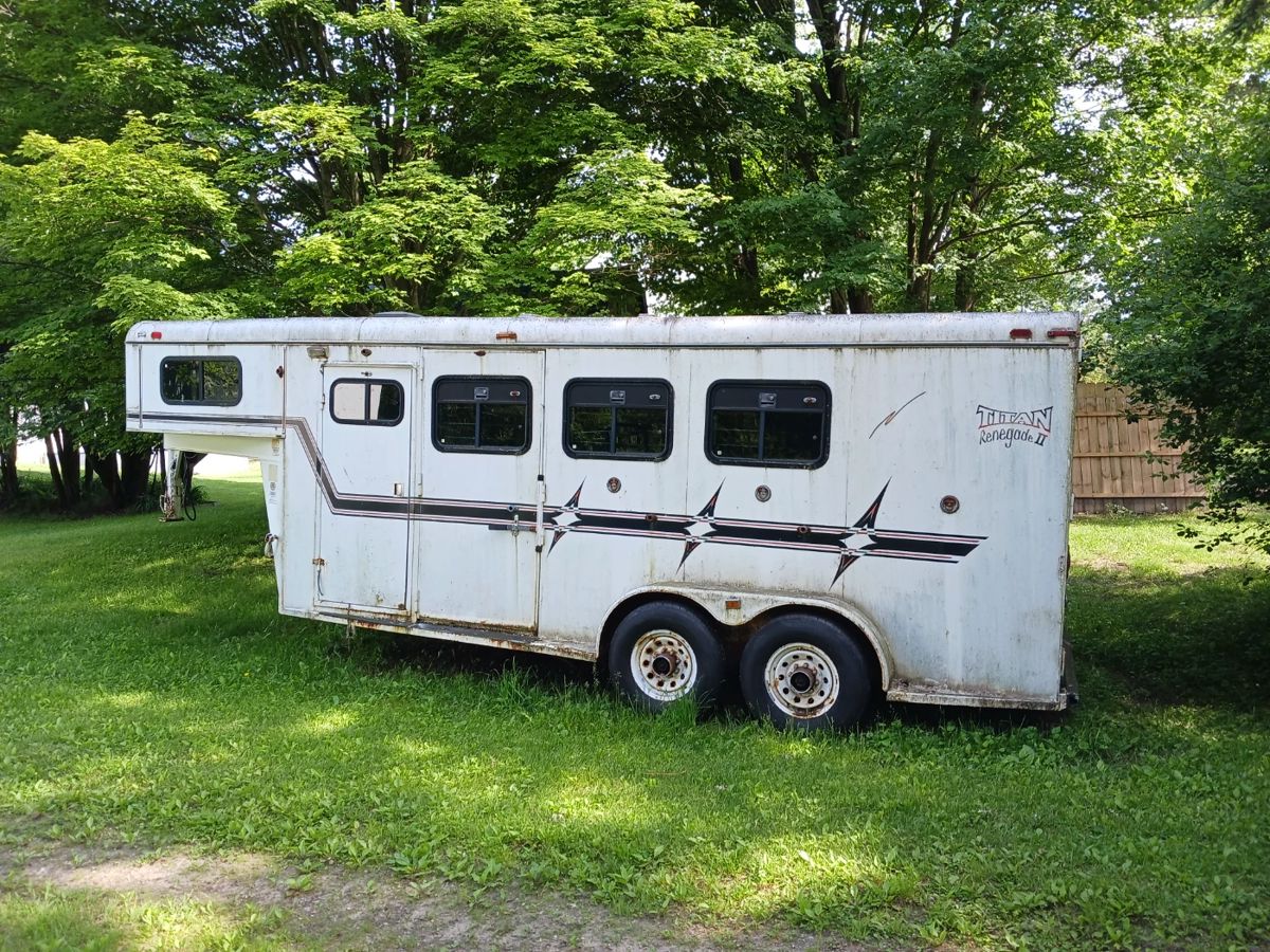 Horse Trailer