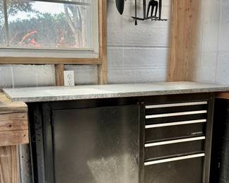 Craftsman tool chest