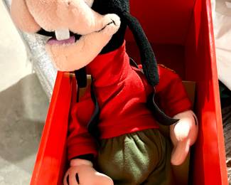 Vintage Gund Goofy