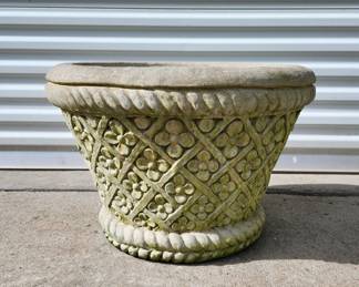 Cement garden urn Quakertown