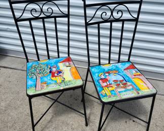 LA Musa chairs