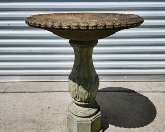 Cement bird bath