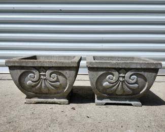 Pair of planters