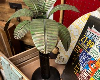 metal palm tree candleholder