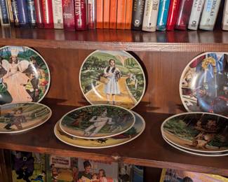 Wizzard of OZ Collectors Plates
